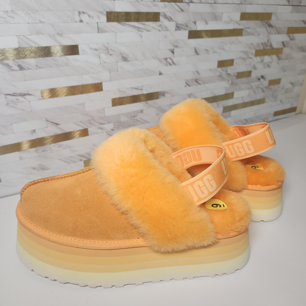 UGG Women's Funkette Slippers Papaya Orange Ombre Platform Shoes